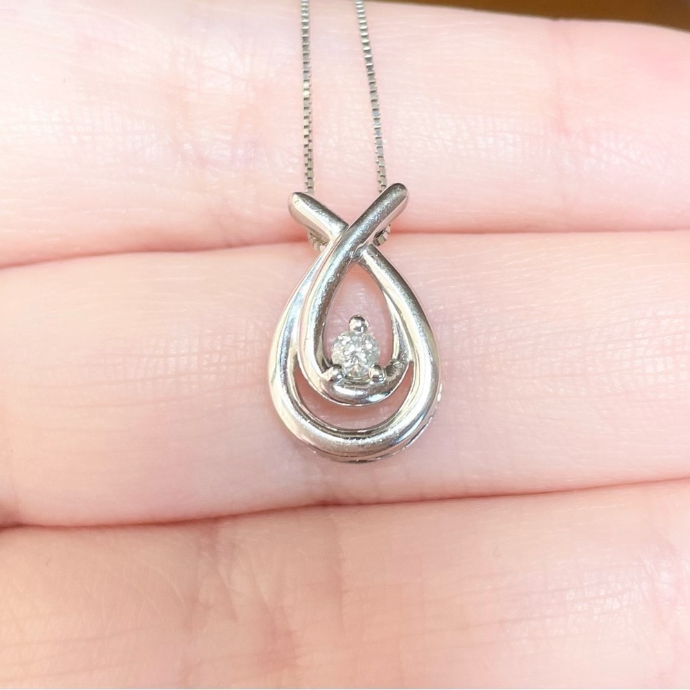 10k double loop filigree open circle .08 diamond solid white gold necklace - Picture 3 of 11